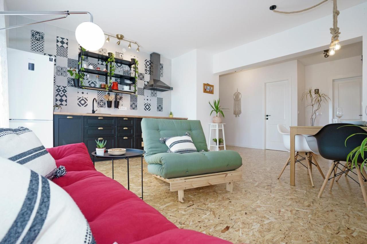 4-Star Apartments Bianco Kaštela Eksteriør bilde