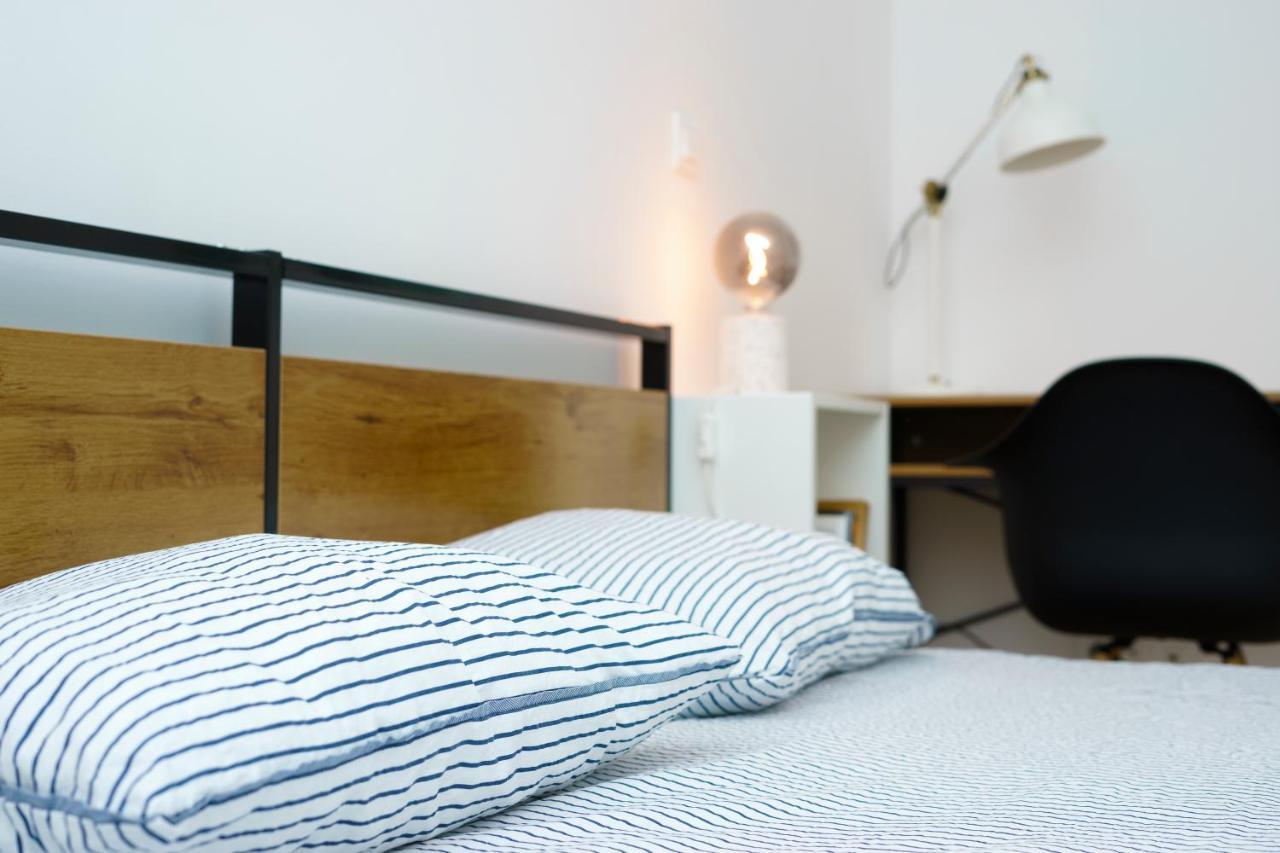 4-Star Apartments Bianco Kaštela Eksteriør bilde