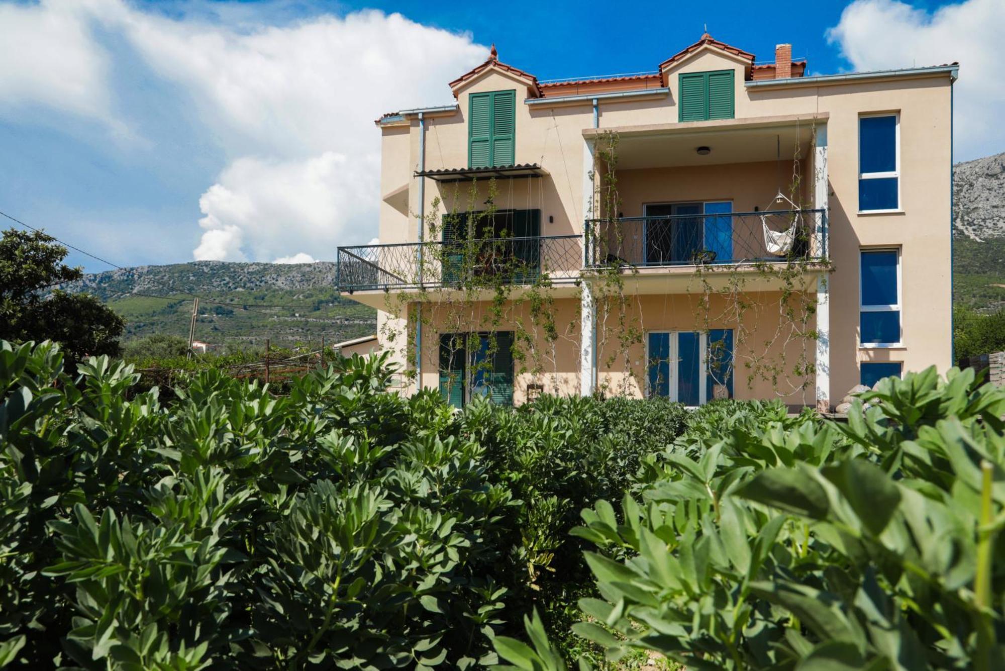 4-Star Apartments Bianco Kaštela Eksteriør bilde